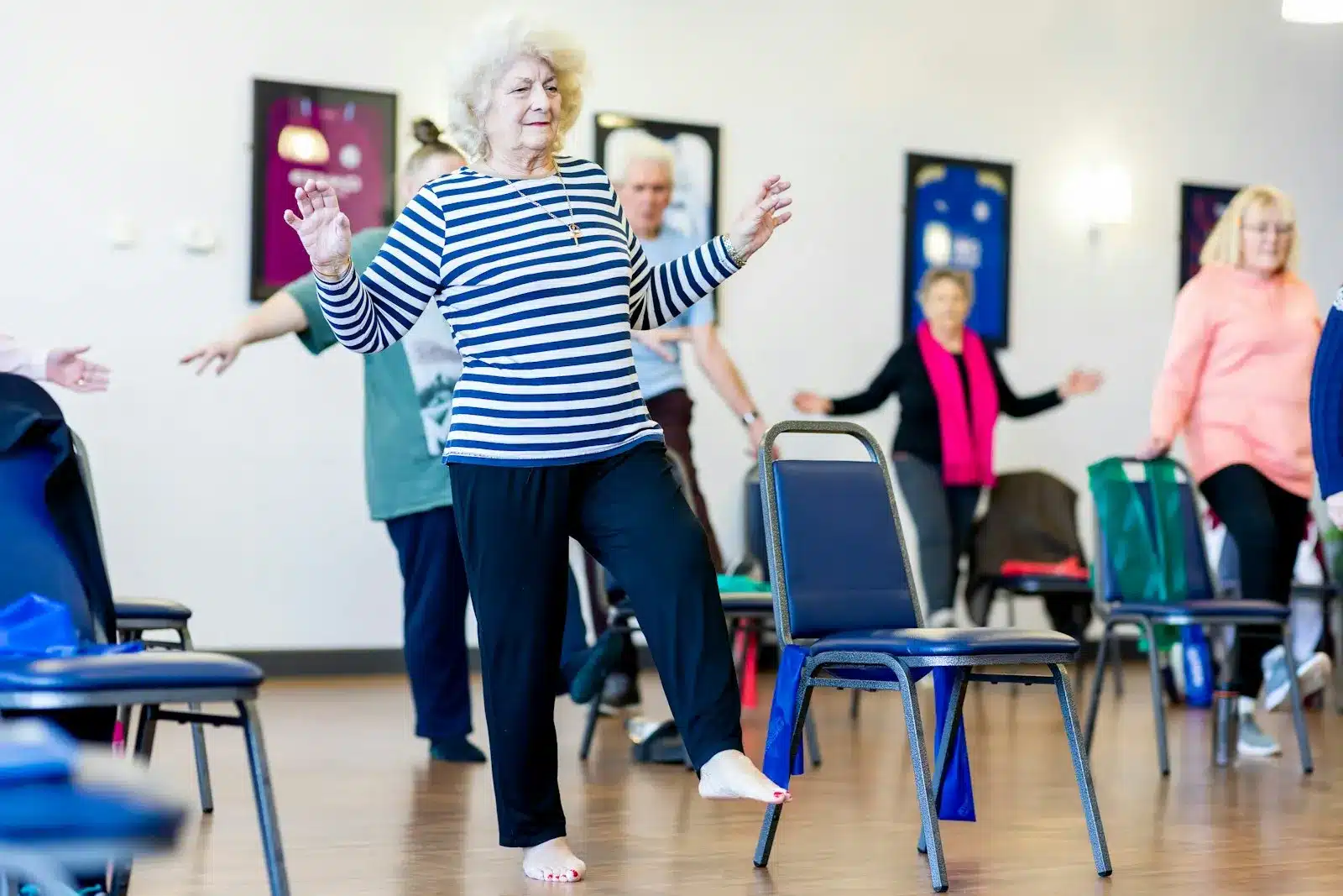 Gym douce pour seniors en groupe à Peyrehorade